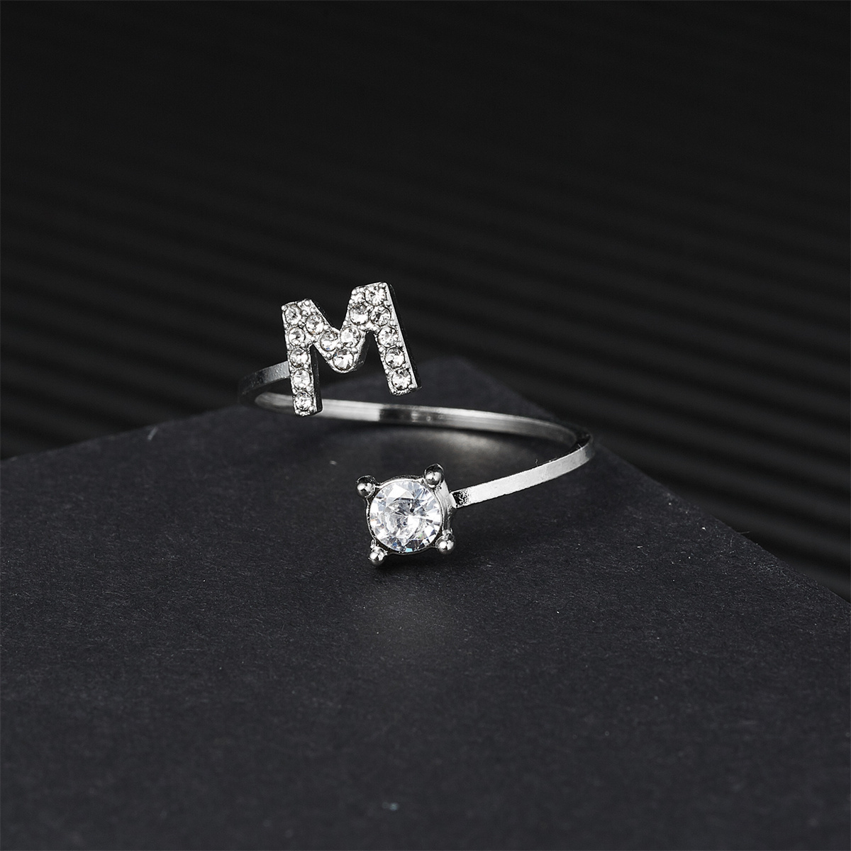 Anillos con letras de A-Z inic - Event Z reseña y precio